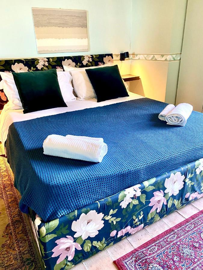 Casa Dei Sogni Taormina Bed and Breakfast Exteriör bild
